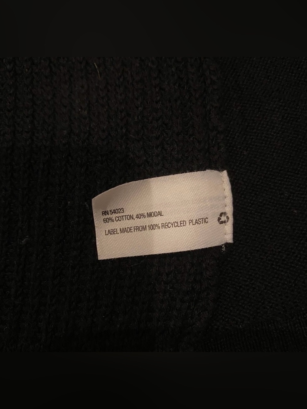 GAP Cardigan - Picture 6 of 7